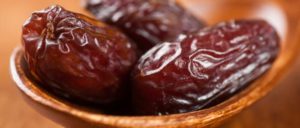10 Manfaat Buah Kurma Untuk Kesehatan - Khasiat Sehat